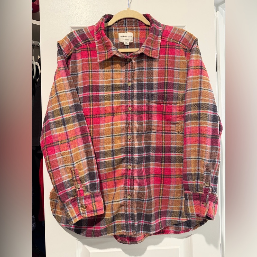 American Eagle Outfitters women’s  Multicolor Plaid Shirt